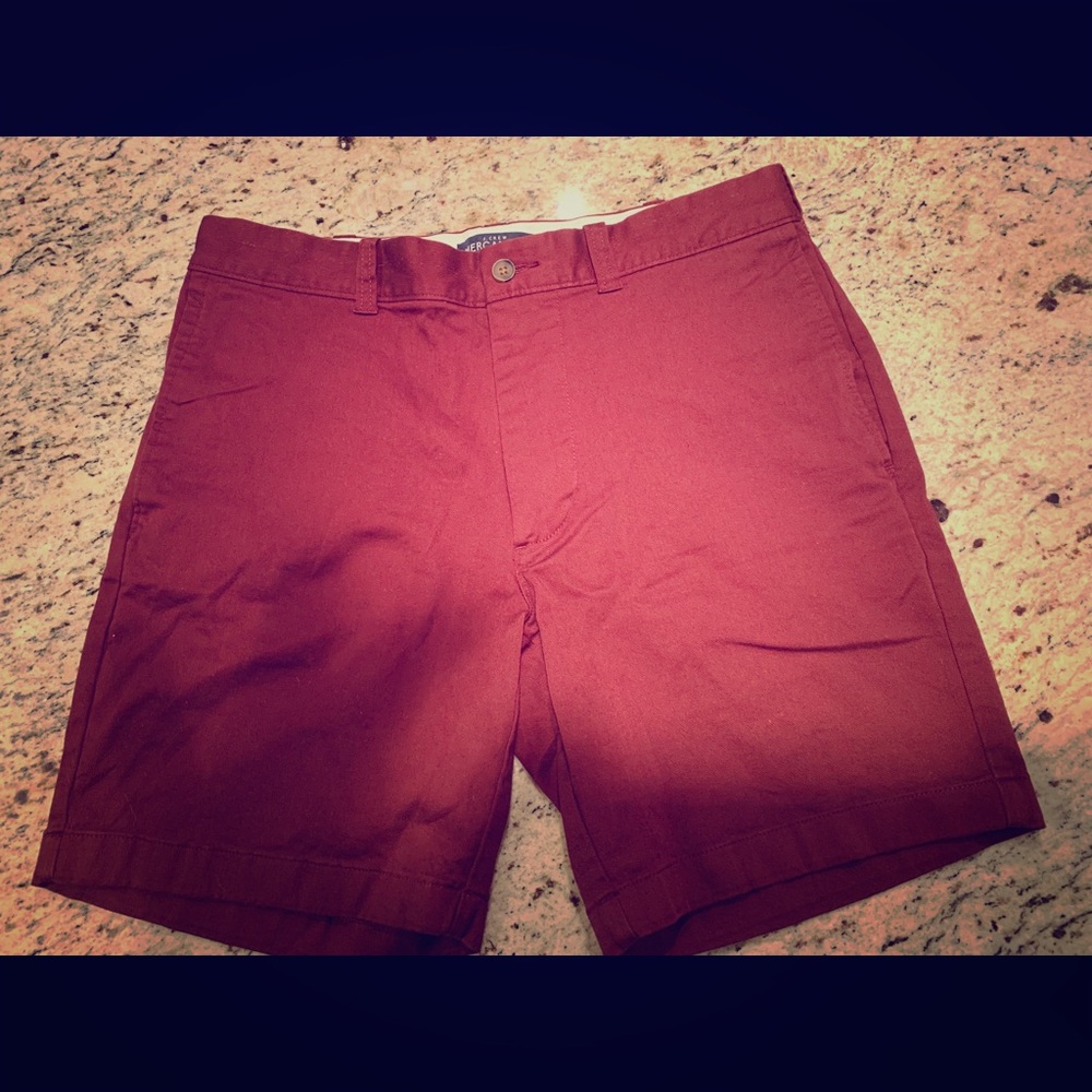 J Crew 9” men’s Gramercy Flex Chino shorts
